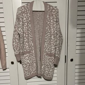 Jessica Simpson soft Pink and White Knit Cardigan